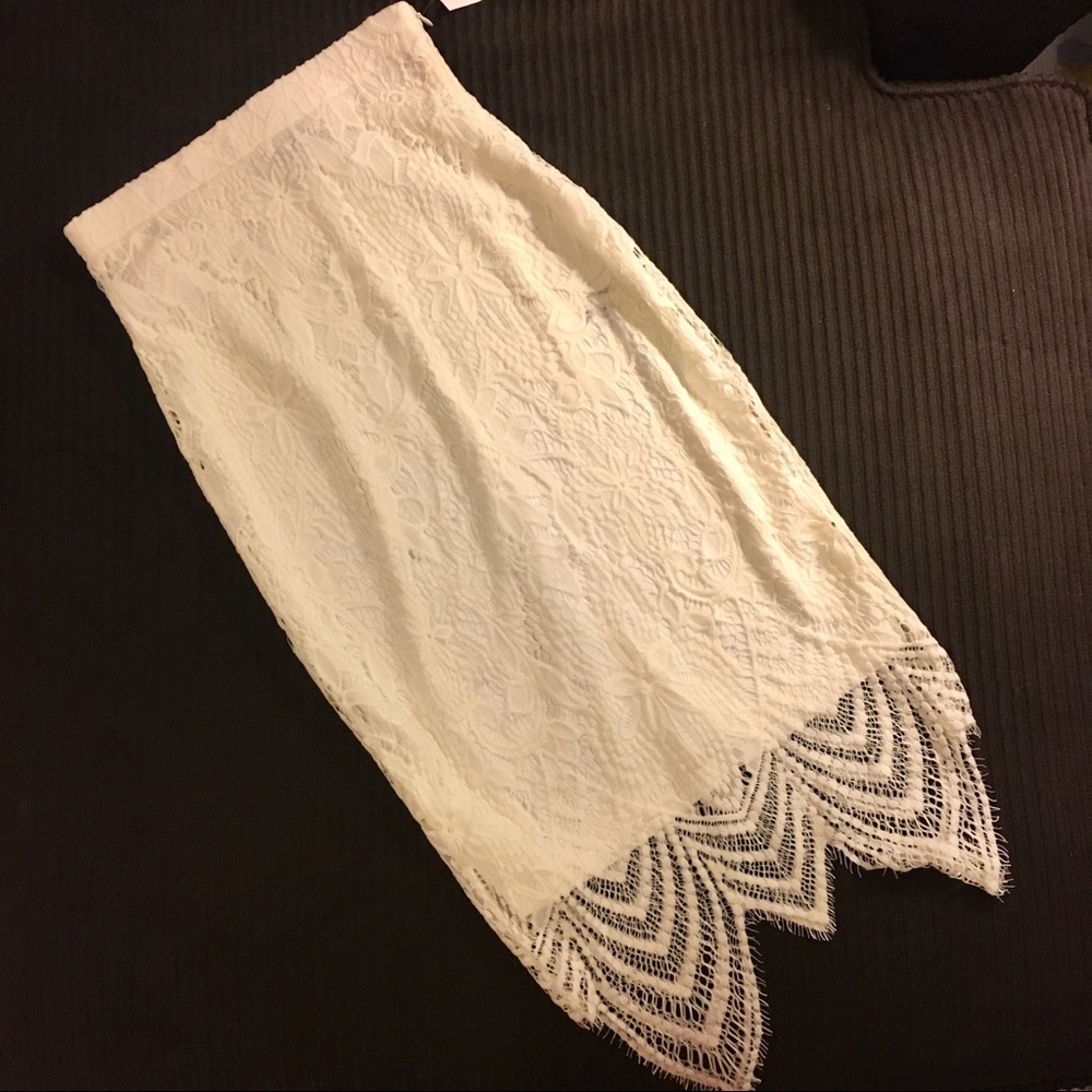 Eyelash Lace Material Girl Pencil Skirt Cream